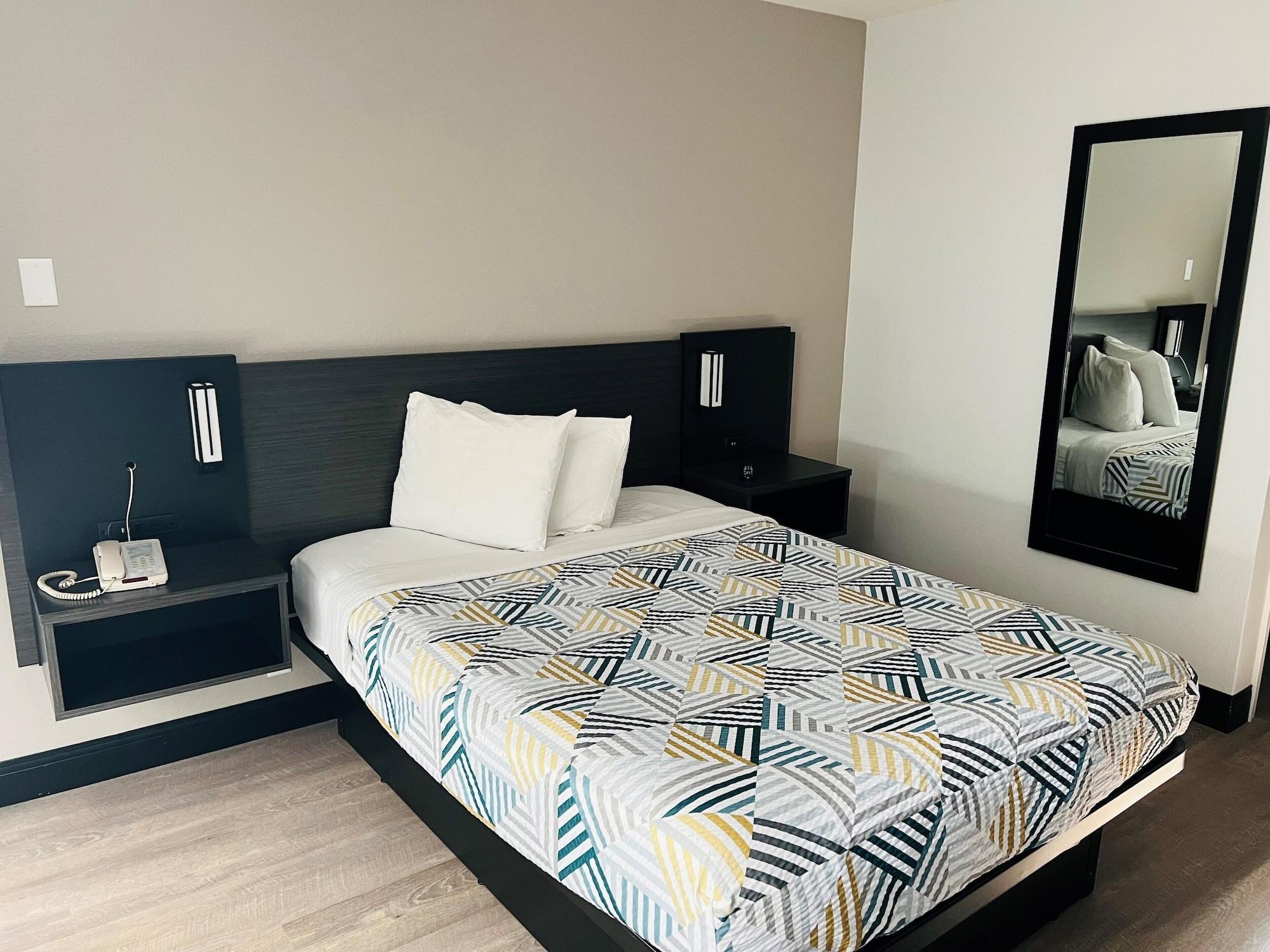 Motel 6-Eureka, Ca Redwood Coast מראה חיצוני תמונה