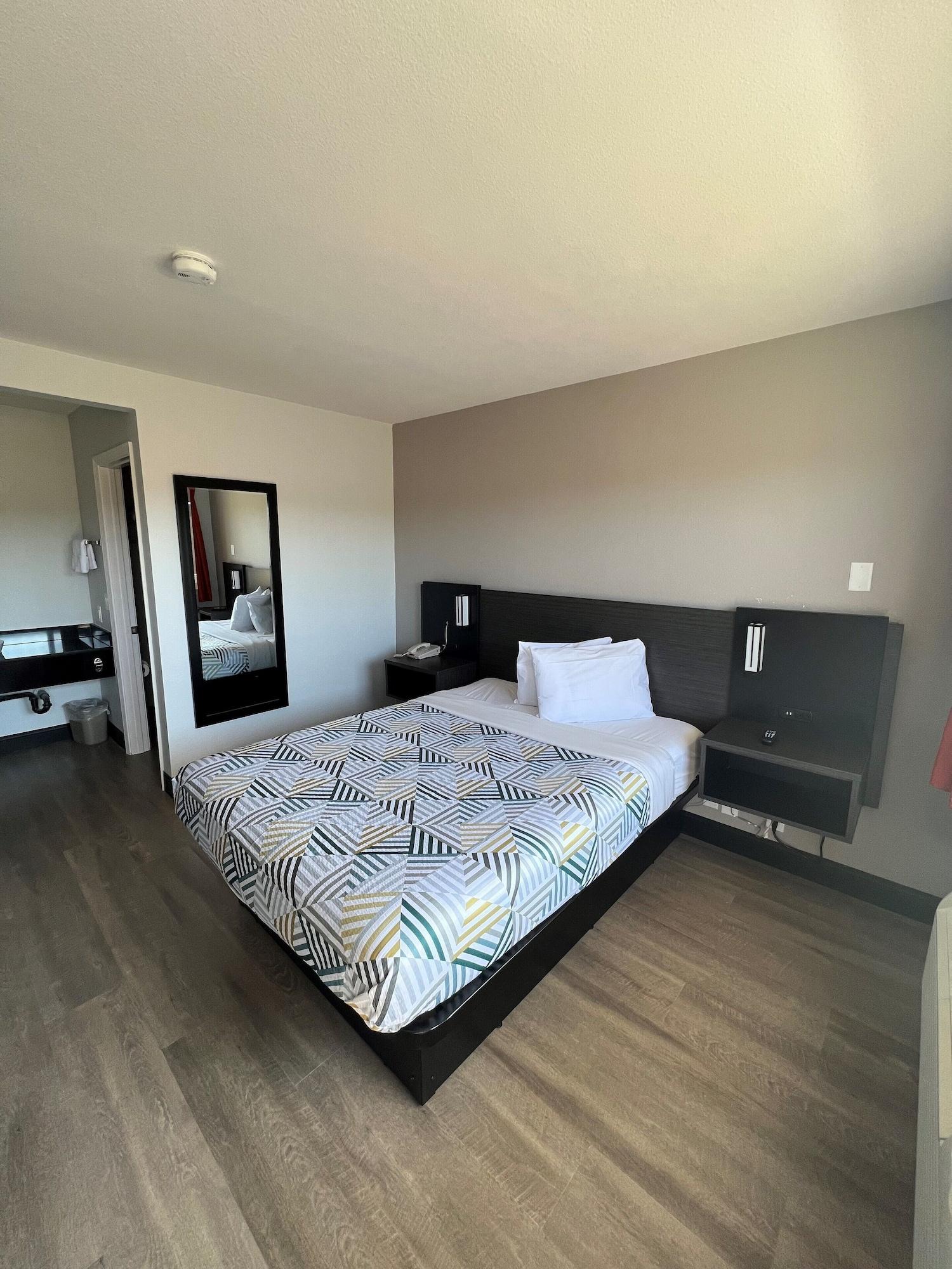 Motel 6-Eureka, Ca Redwood Coast מראה חיצוני תמונה