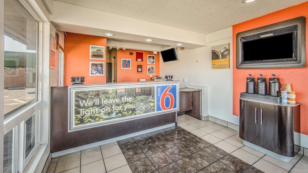 Motel 6-Eureka, Ca Redwood Coast מראה חיצוני תמונה