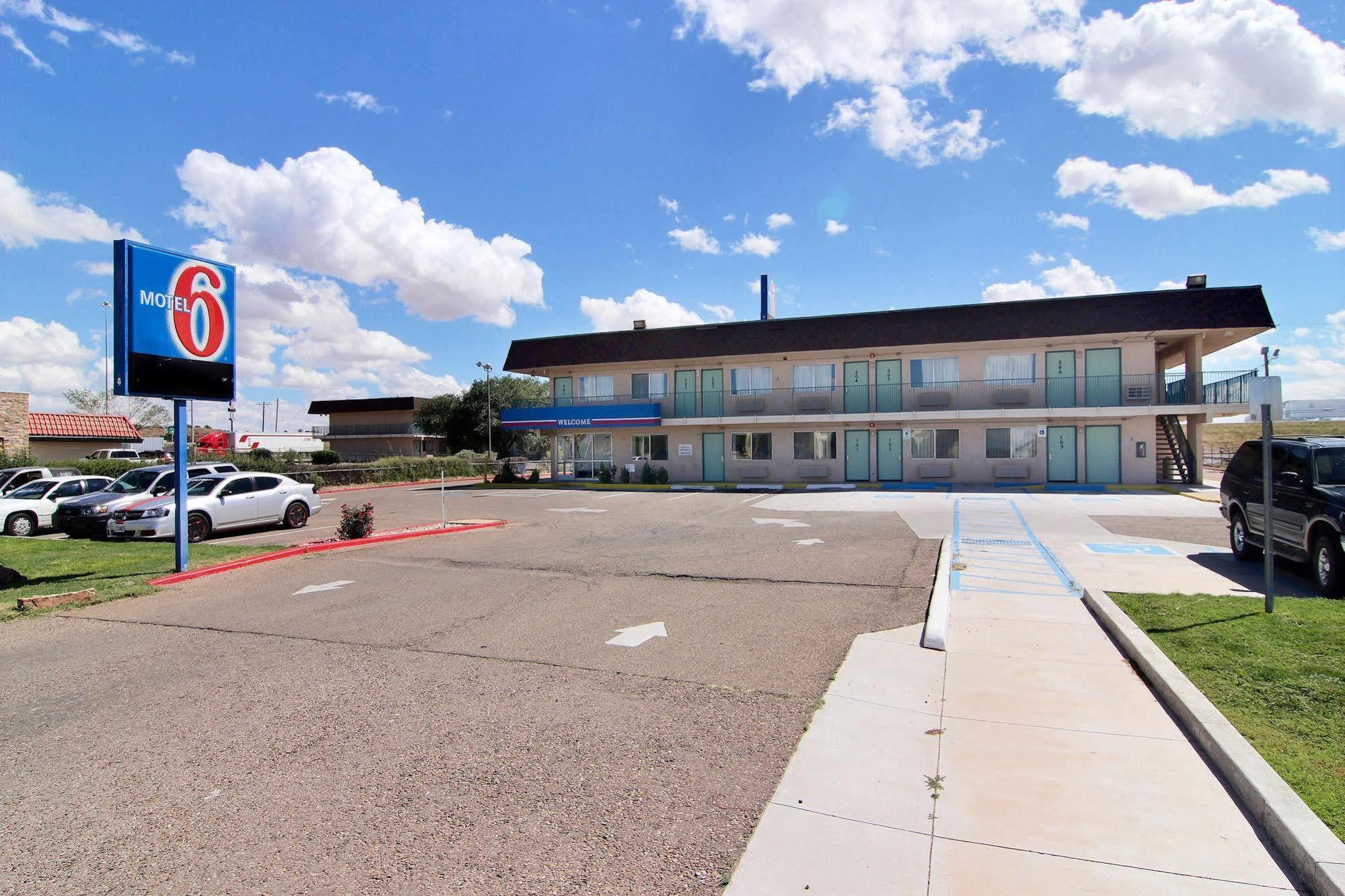 Motel 6-Eureka, Ca Redwood Coast מראה חיצוני תמונה